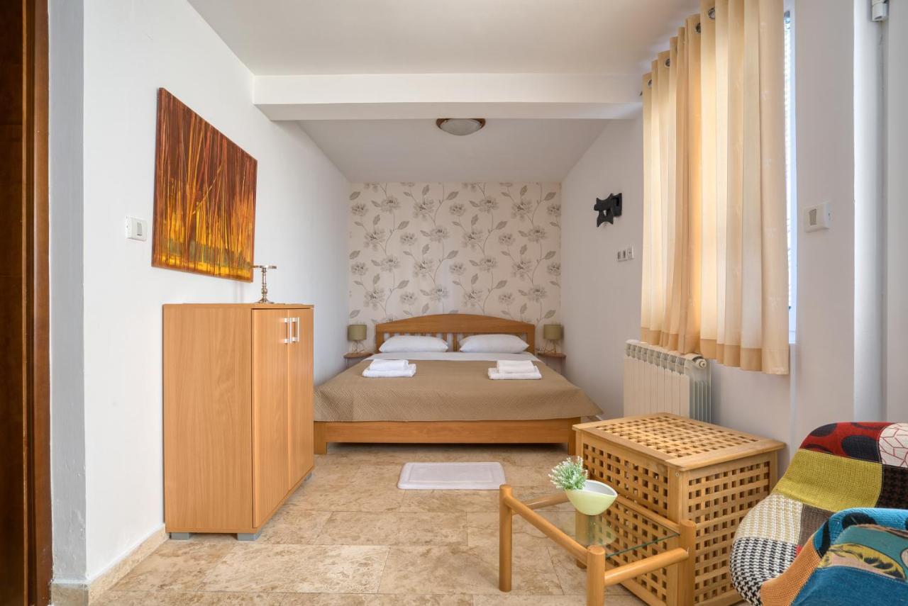Apartman Marija Lux Sveti Stefan Extérieur photo
